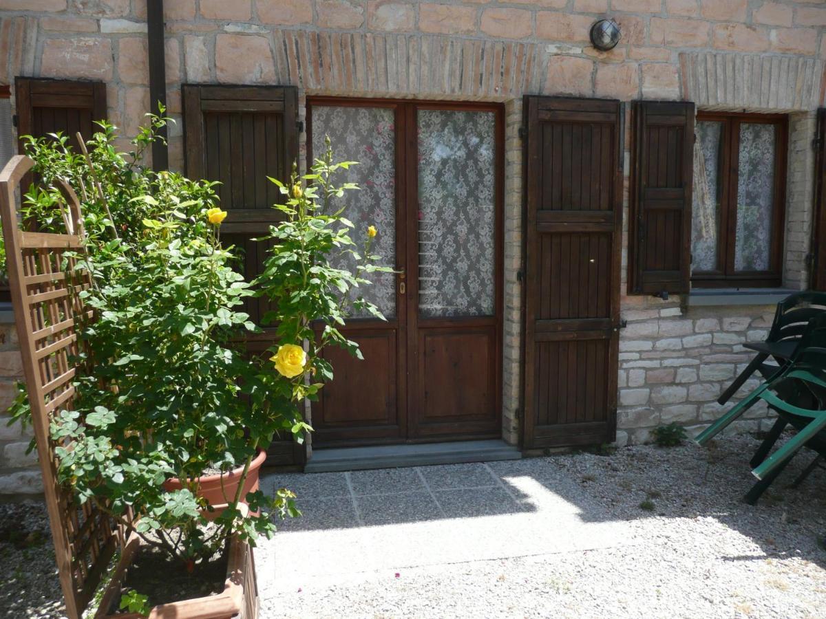 Ca' Le Suore Cagli Bagian luar foto