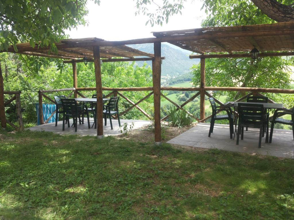 Ca' Le Suore Cagli Bagian luar foto